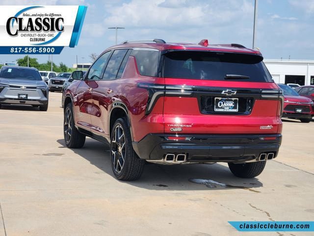 Used 2026 Chevrolet Traverse High Country w/ LPO, Floor Liner Package FWD image 8