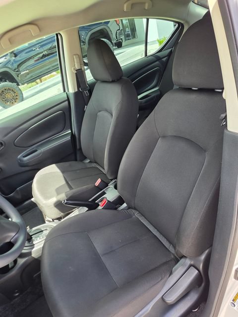 Used 2019 Nissan Versa S Plus FWD image 15