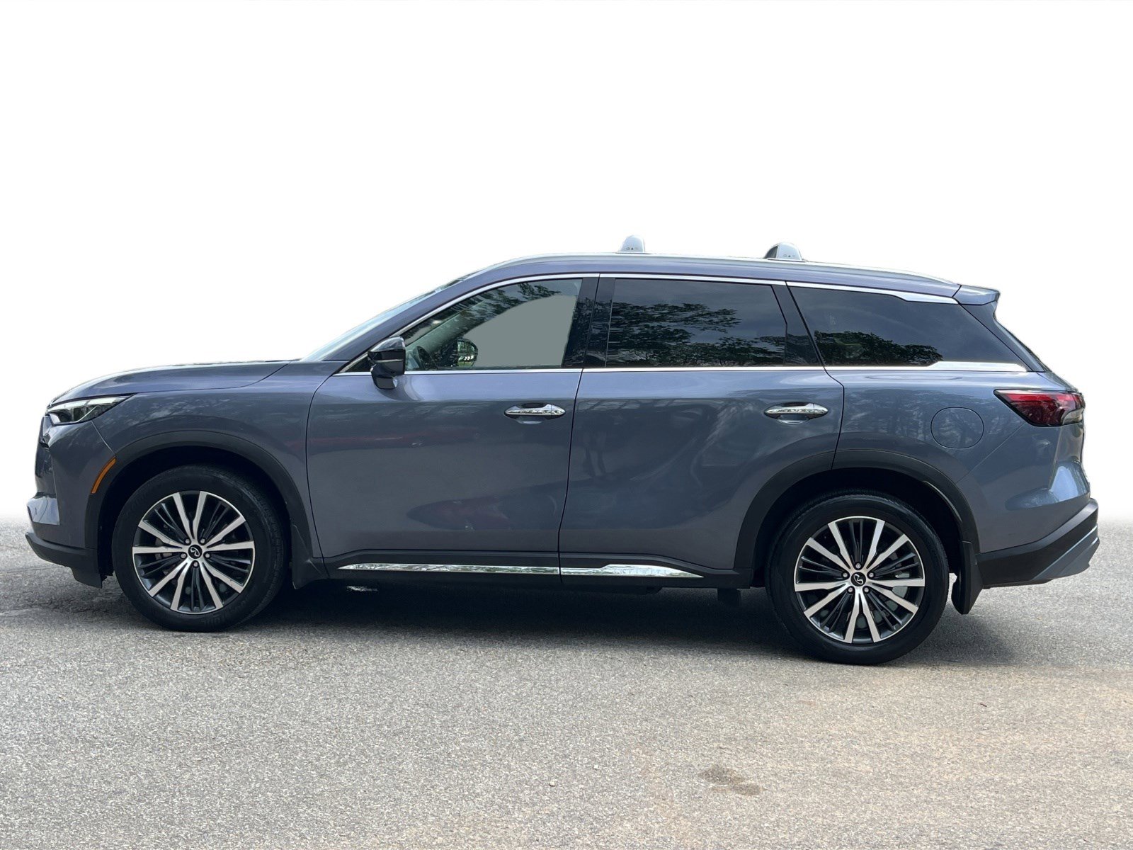 Used 2023 INFINITI QX60 Sensory w/ Vision Package AWD/4WD image 28