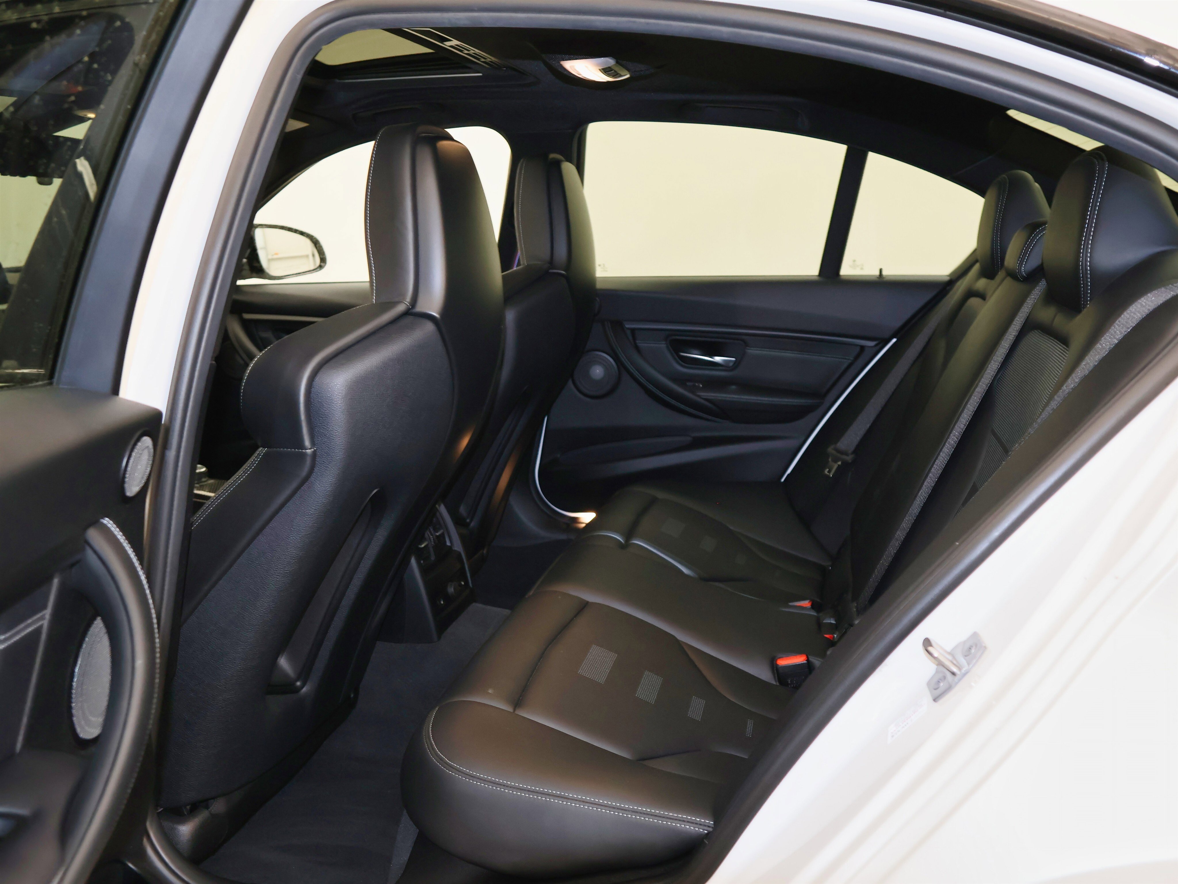 Used 2018 BMW M3 Competition w/ Competition Package image 23