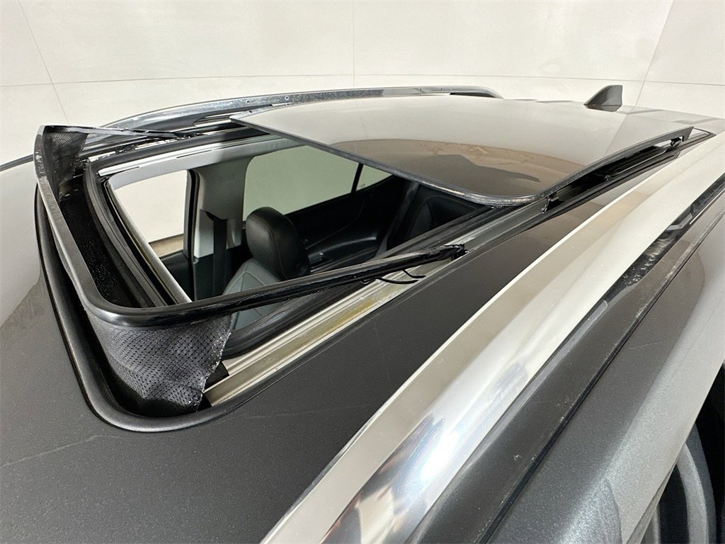 Used 2020 Chevrolet Equinox Premier image 21