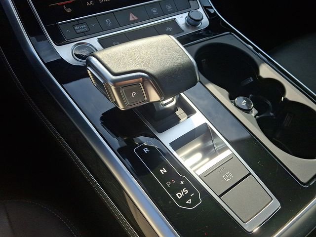 Used 2025 Audi Q7 3.0T Premium Plus image 18