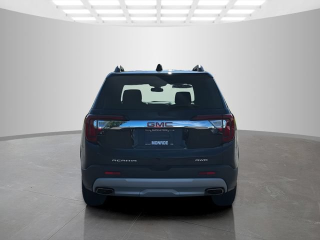 Used 2022 GMC Acadia SLT w/ LPO, Floor Liner Package AWD/4WD image 6