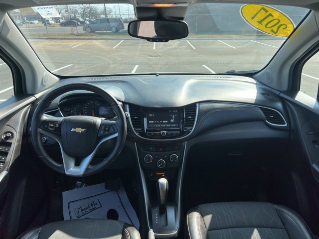 Used 2017 Chevrolet Trax LT w/ LT Convenience Package image 17