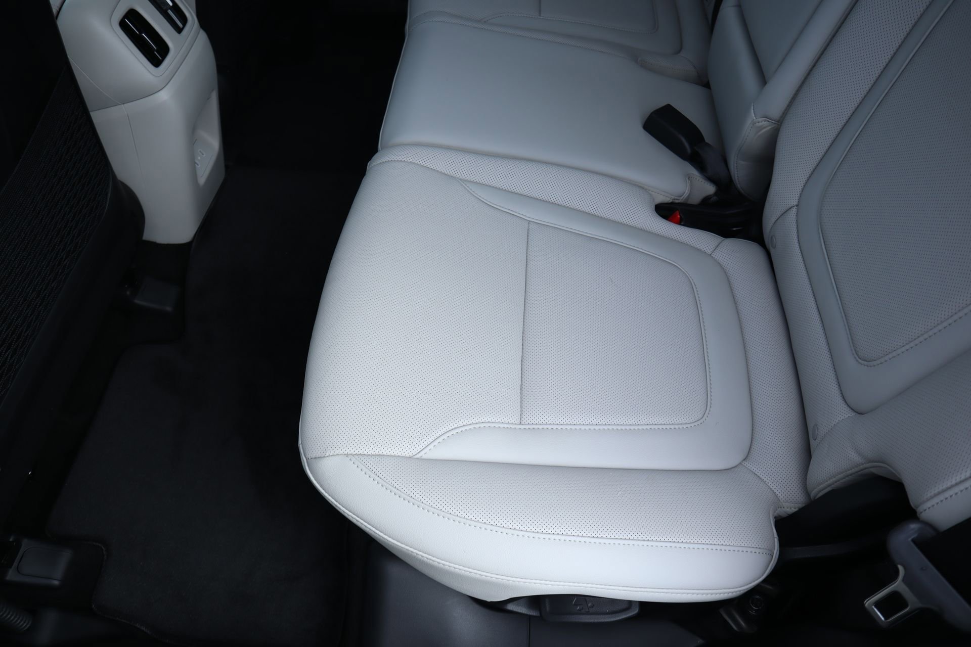 New 2026 Hyundai Tucson Limited image 19