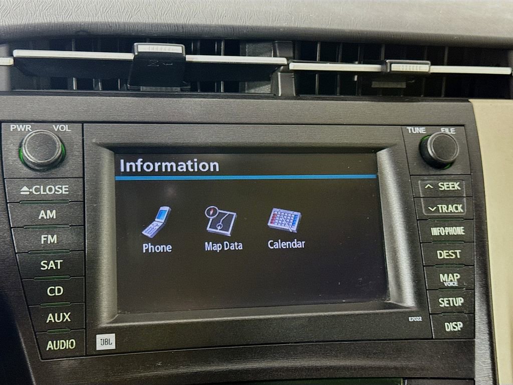 Used 2011 Toyota Prius Five w/ Advanced Technology Pkg image 17