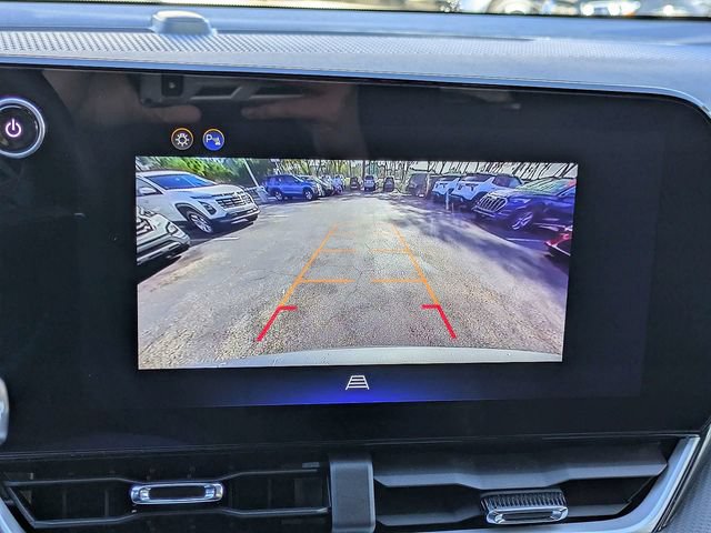 Used 2025 Chevrolet Equinox LT FWD image 20