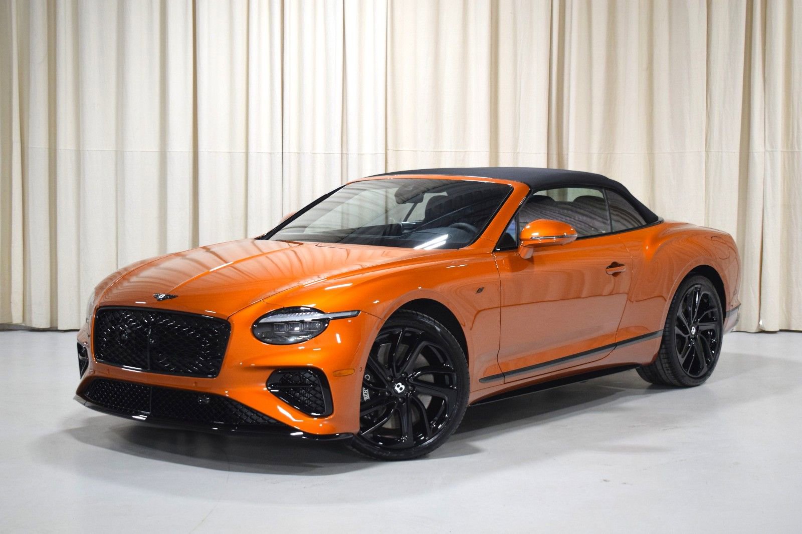 New 2026 Bentley Continental GTC AWD/4WD video 1