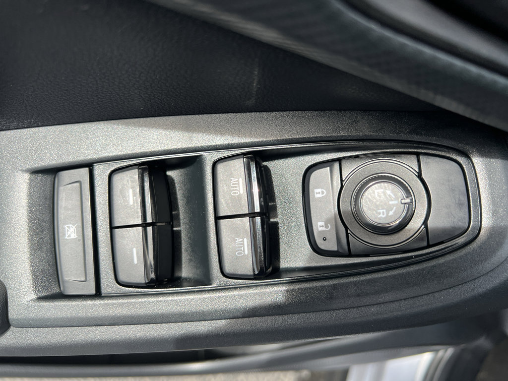 Used 2024 Subaru Crosstrek 2.0i Premium image 22