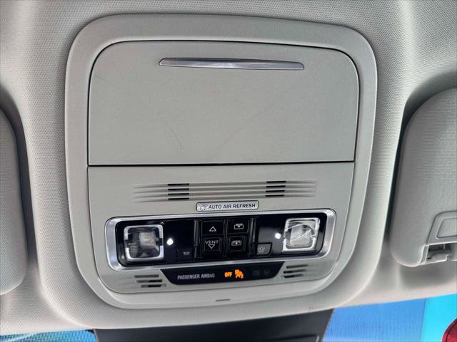 Used 2024 Lincoln Nautilus Premier w/ Equipment Group 102A image 30