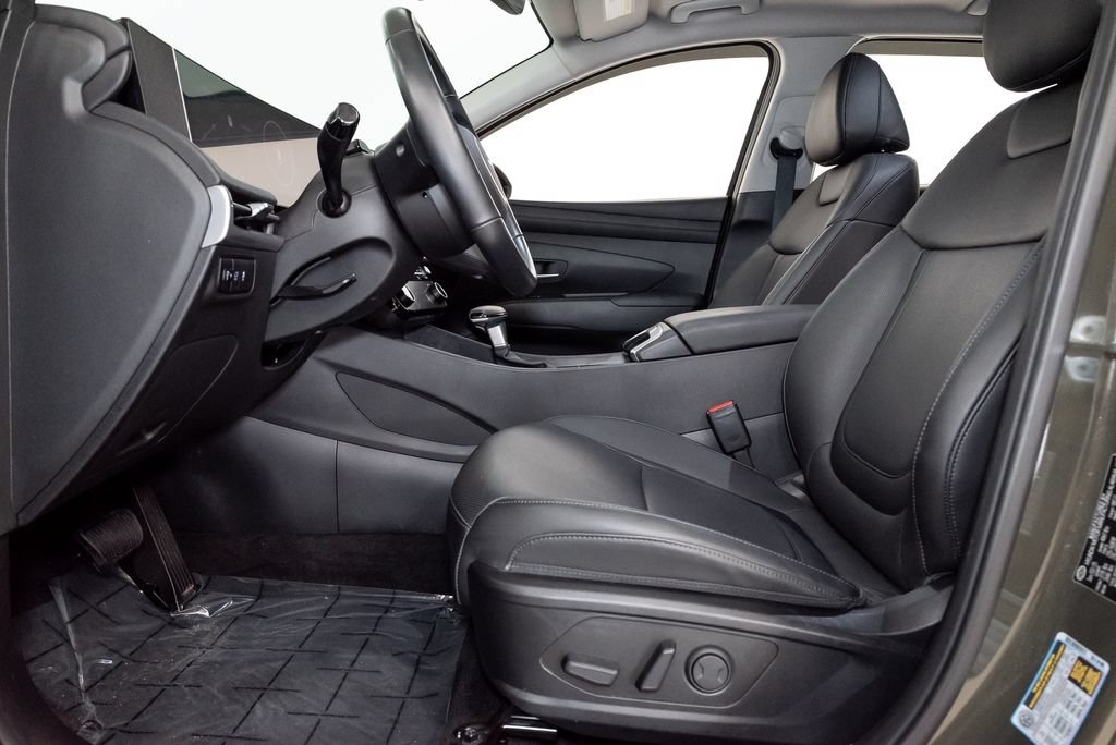 Used 2025 Hyundai Tucson SEL AWD/4WD image 13