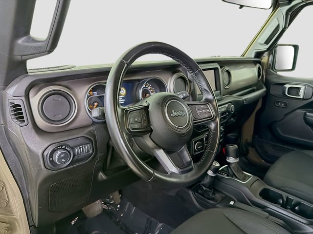 Used 2020 Jeep Gladiator Sport w/ Quick Order Package 24S image 9