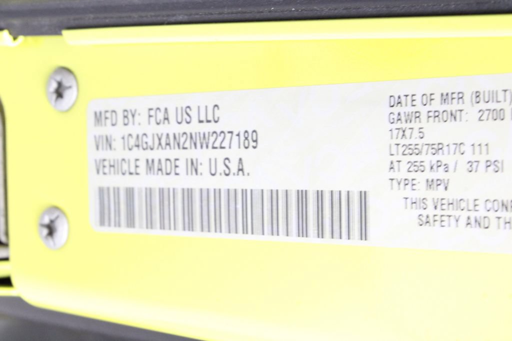 Used 2022 Jeep Wrangler Sport AWD/4WD image 29