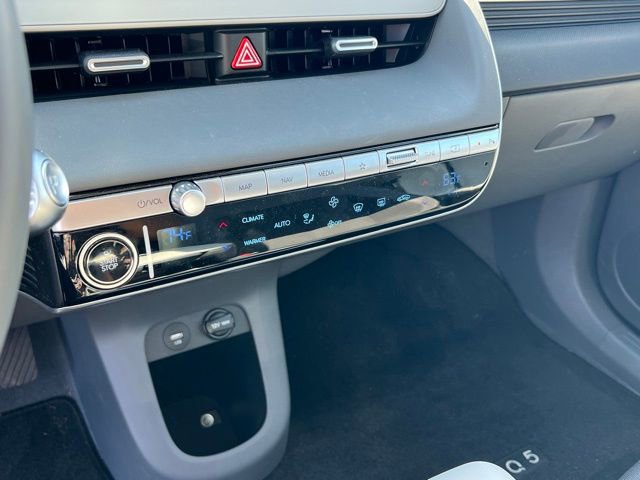 Used 2024 Hyundai Ioniq 5 SE image 19