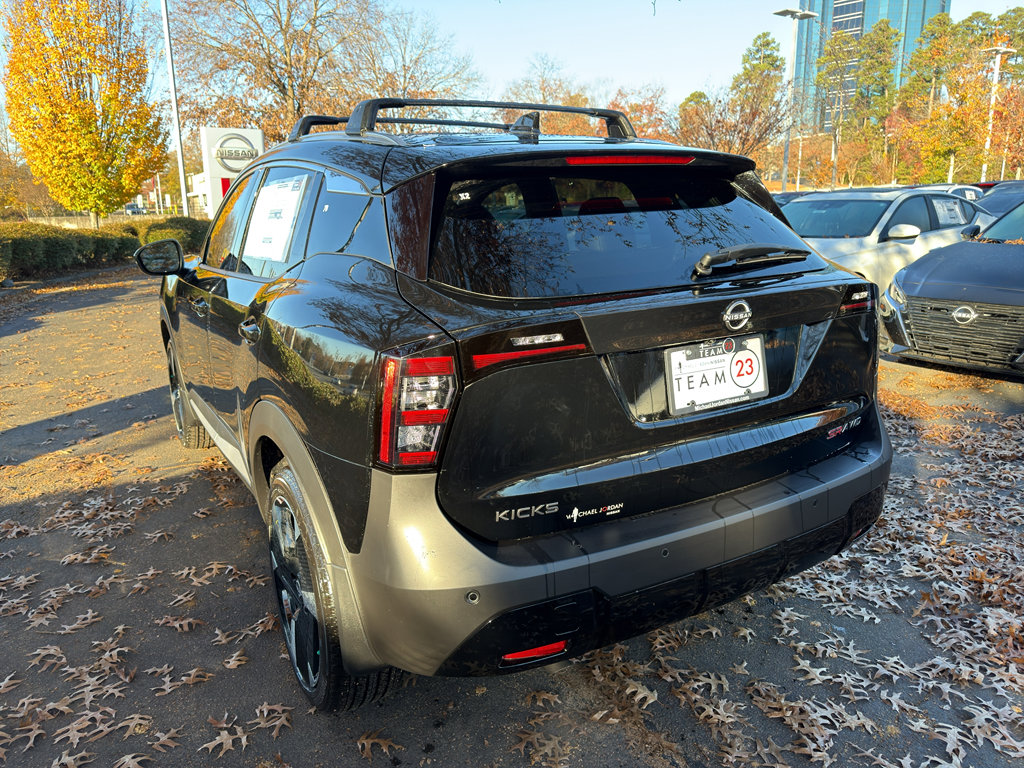New 2026 Nissan Kicks SR w/ Cold Weather Package image 5
