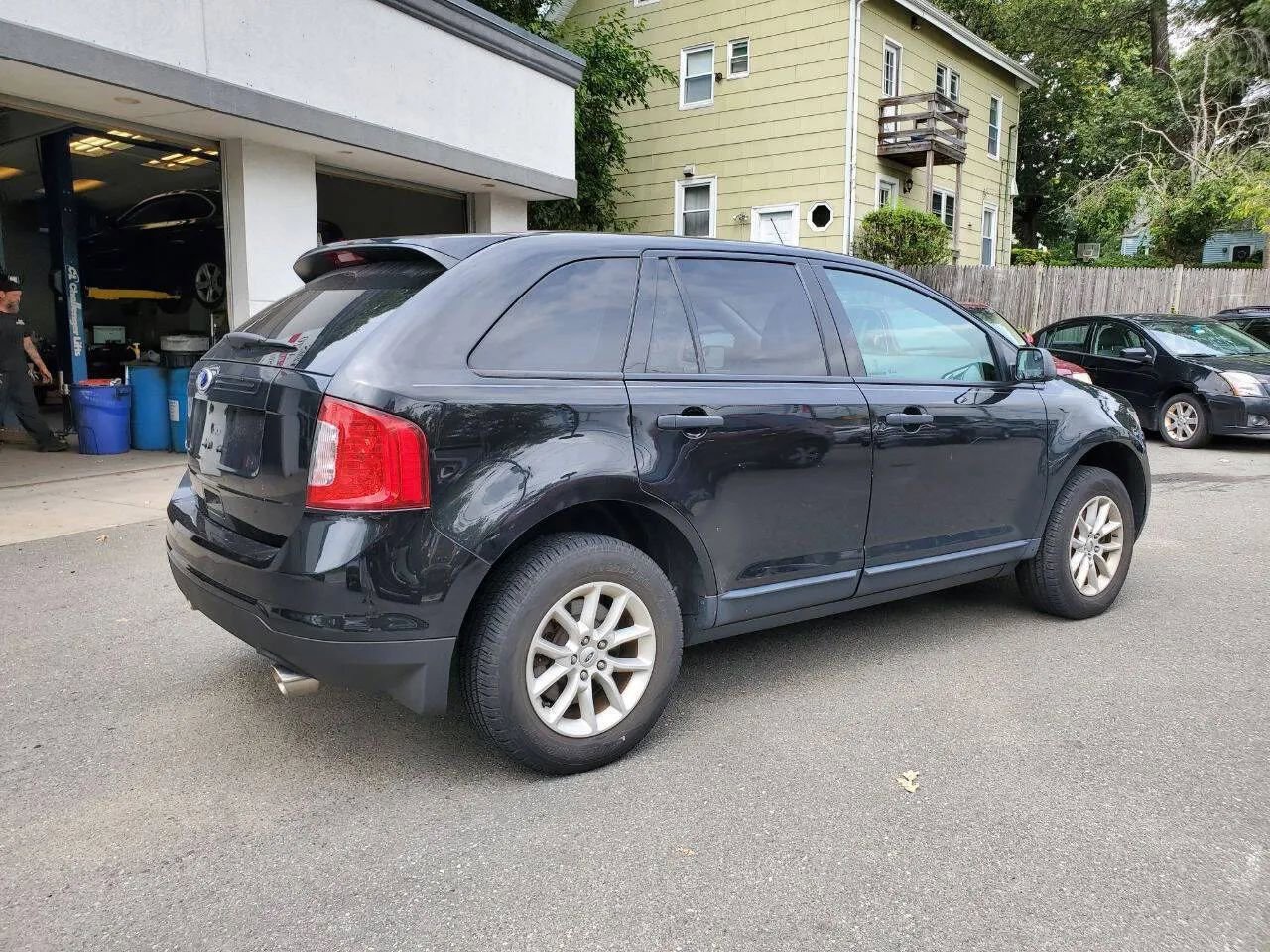 Used 2014 Ford Edge Limited AWD/4WD image 13