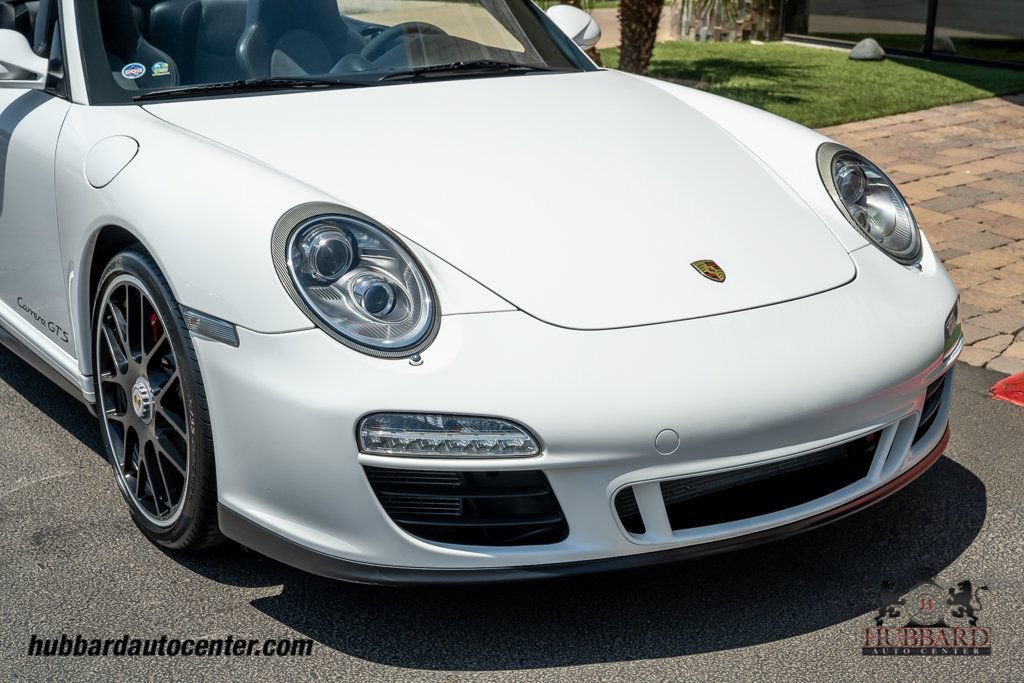 Used 2012 Porsche 911 Cabriolet image 11