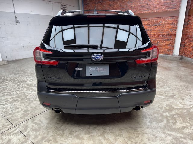 Used 2023 Subaru Ascent Onyx Edition Limited image 4