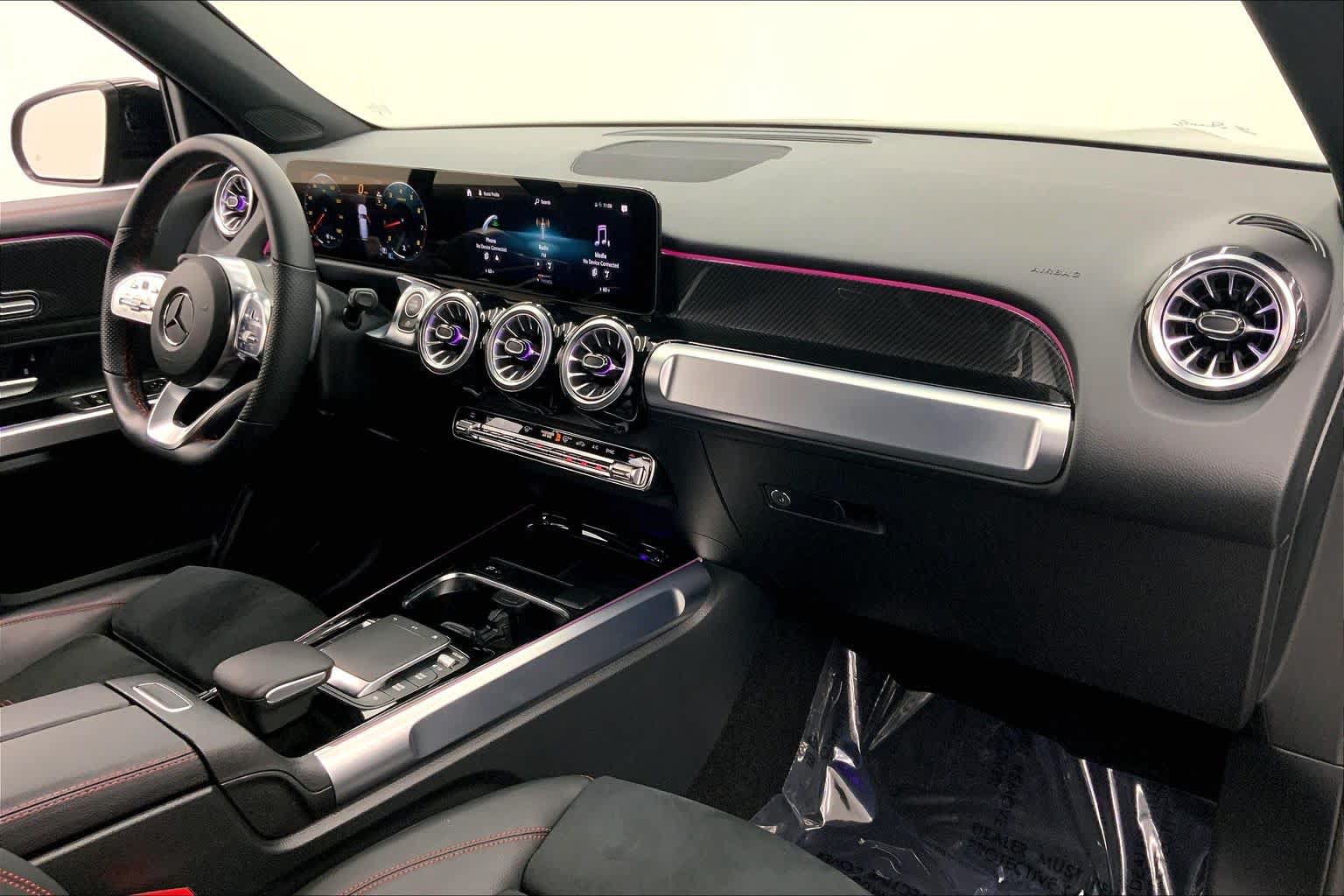 Certified 2023 Mercedes-Benz GLB 250 image 10
