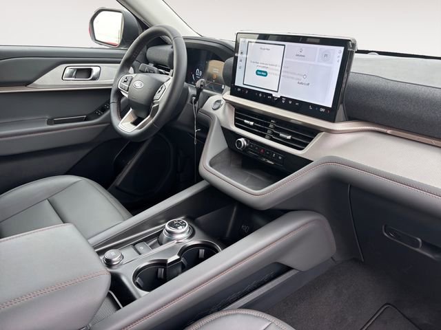 New 2026 Ford Explorer Active w/ Active Comfort Package AWD/4WD image 11