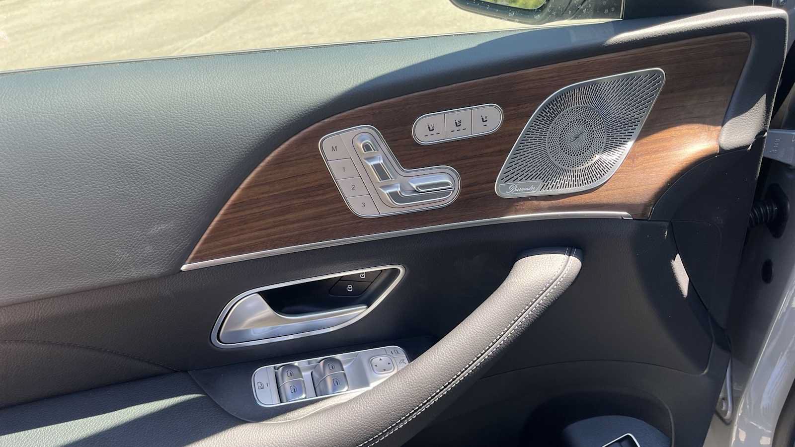 New 2026 Mercedes-Benz GLS 450 4MATIC image 30