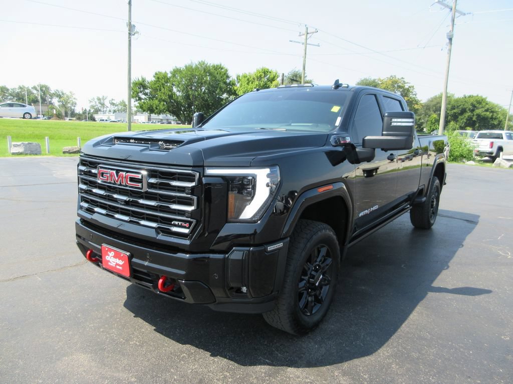 Certified 2025 GMC Sierra 2500 AT4 w/ AT4 Premium Plus Package AWD/4WD image 11