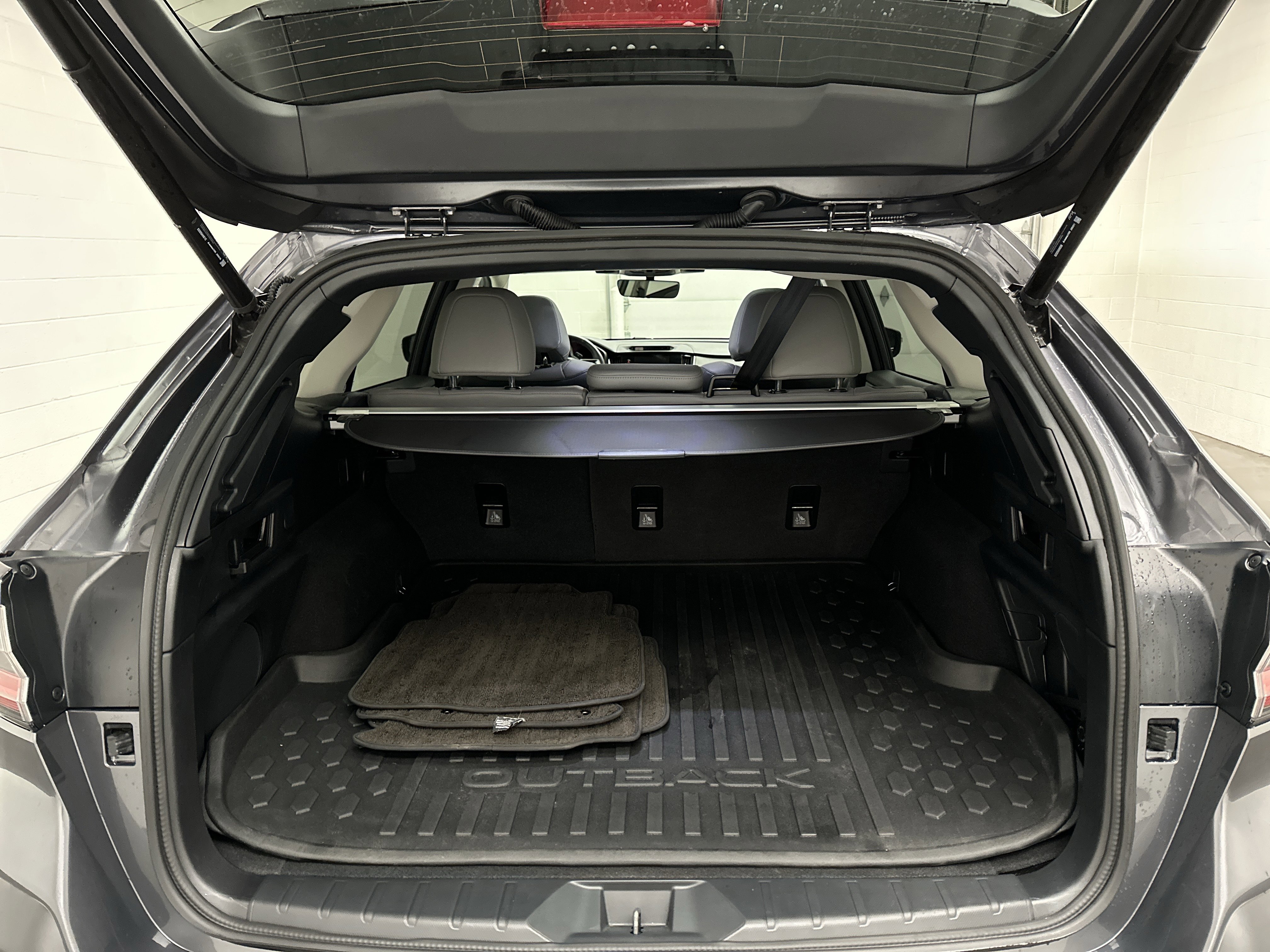 Used 2024 Subaru Outback Limited image 13