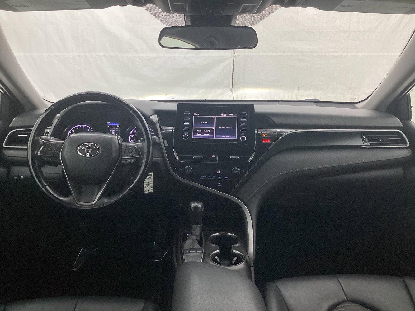 Used 2022 Toyota Camry SE image 26