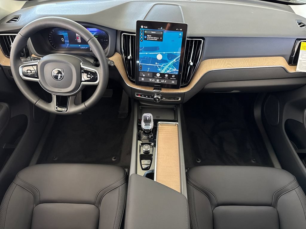 New 2026 Volvo XC60 T8 Plus w/ Climate Package PRO AWD/4WD image 12