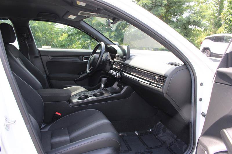 Used 2024 Honda Civic Sport image 11