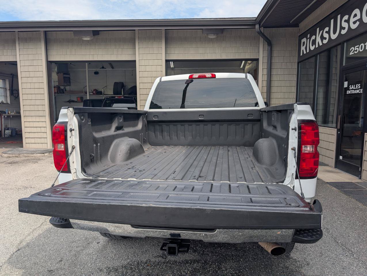 Used 2017 Chevrolet Silverado 2500 W/T AWD/4WD image 20