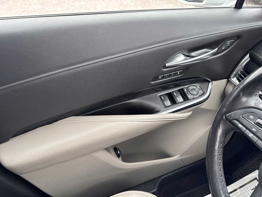 Used 2019 Cadillac XT4 Premium Luxury FWD image 18