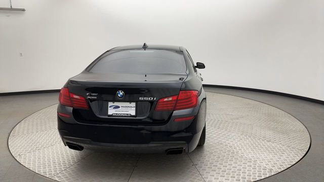 Used 2014 BMW 550i xDrive Sedan image 3