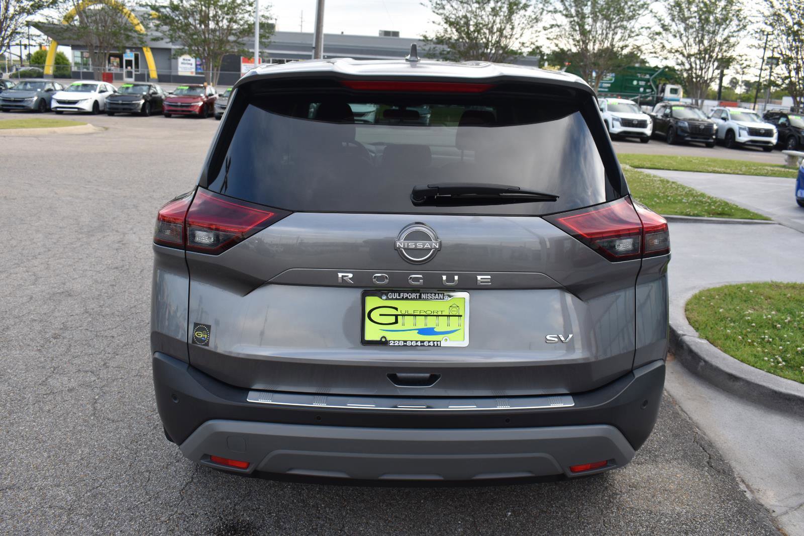 Certified 2023 Nissan Rogue SV image 7