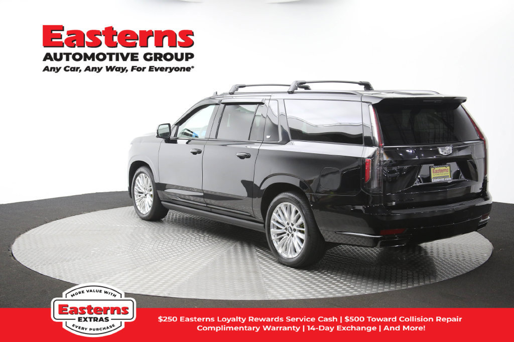 Used 2024 Cadillac Escalade ESV Sport Platinum w/ LPO, ONYX Package AWD/4WD image 73