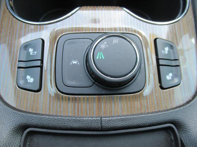 Used 2023 GMC Acadia SLE w/ Driver Convenience Package FWD image 25