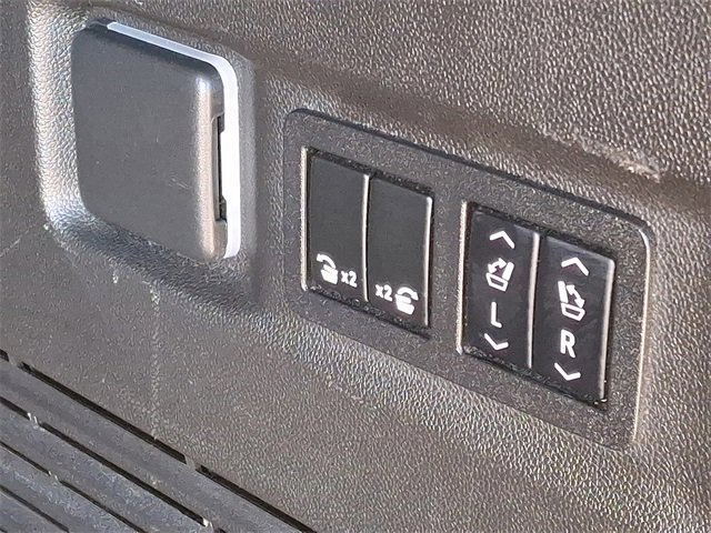 Used 2021 Chevrolet Tahoe Premier image 34