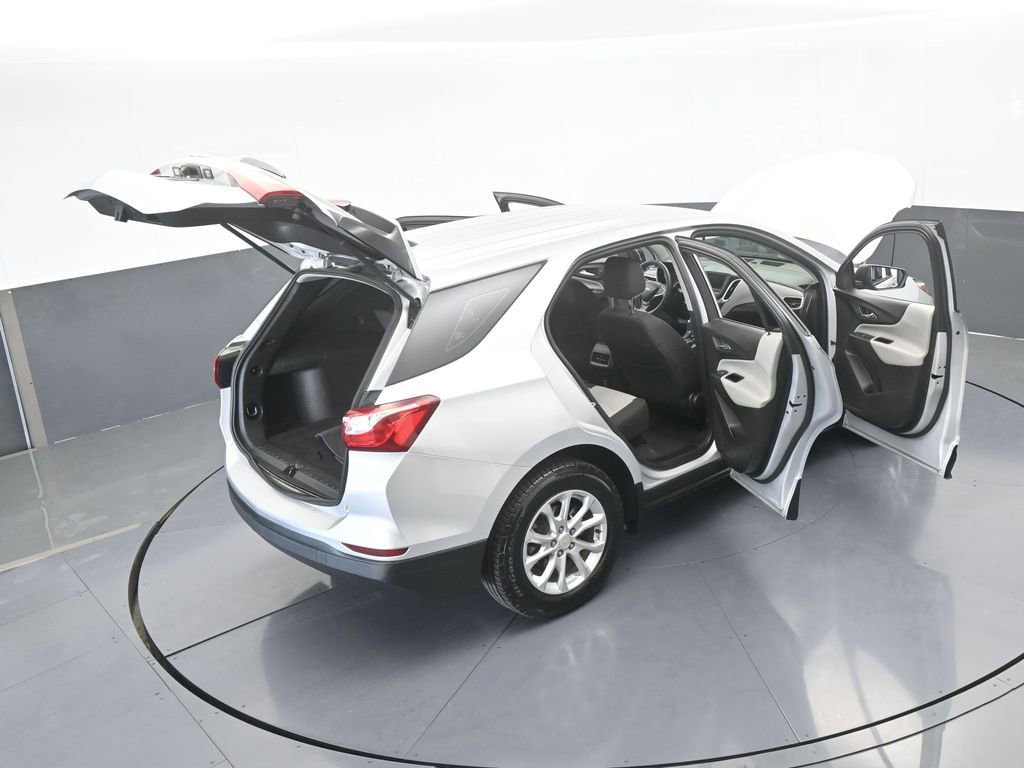 Used 2020 Chevrolet Equinox LS image 64