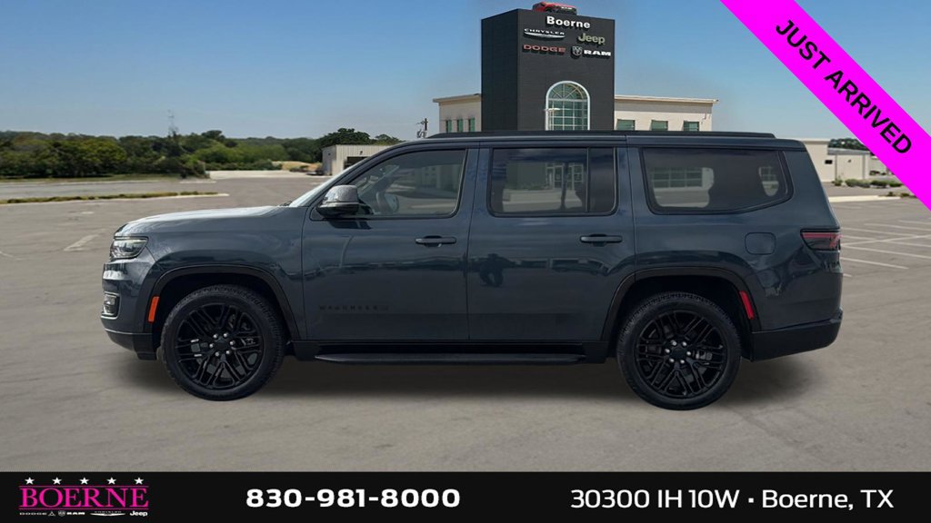 Used 2023 Jeep Wagoneer Series II AWD/4WD image 6