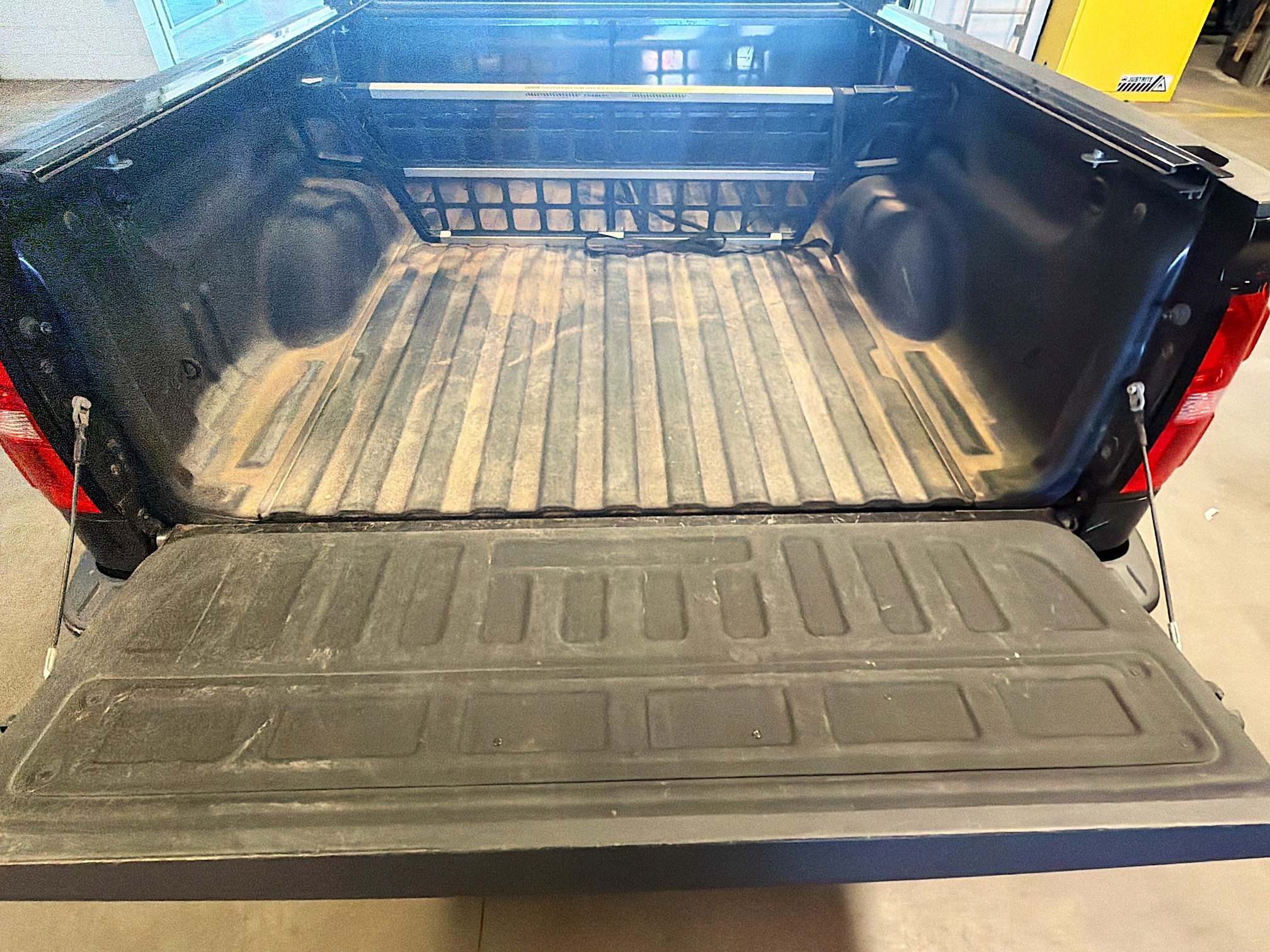 Used 2015 GMC Sierra 1500 Denali w/ Driver Alert Package image 29