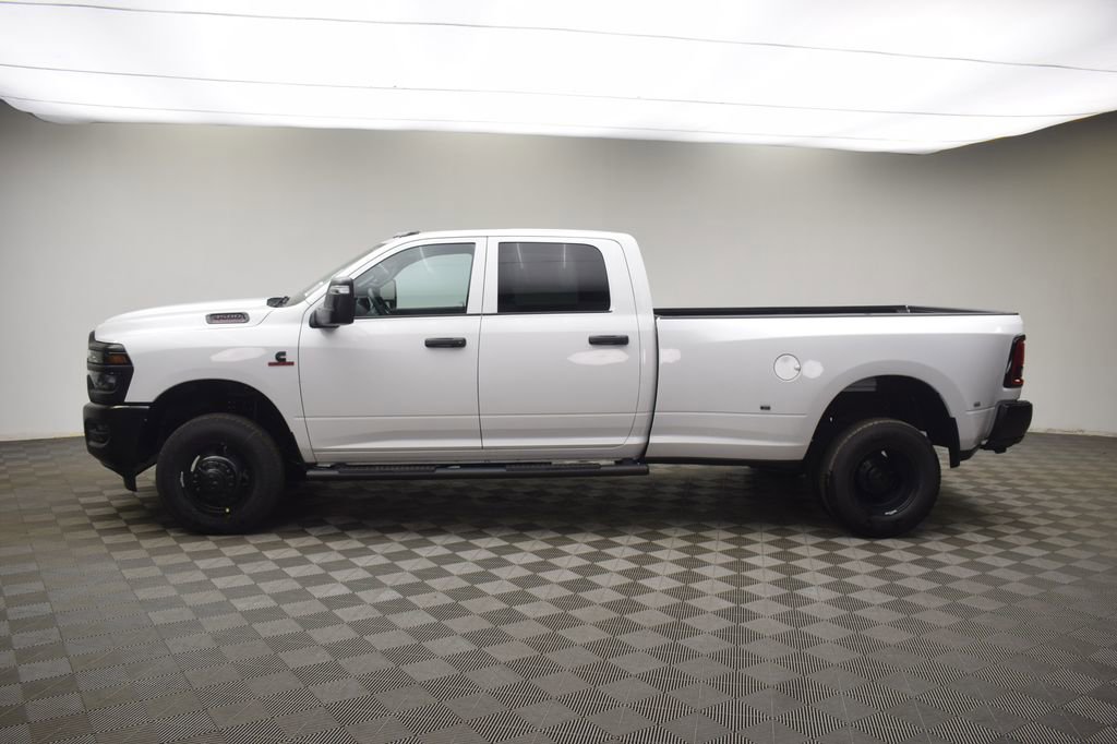 New 2026 RAM 3500 Tradesman image 17