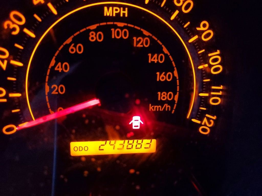 Used 2012 Toyota Tundra 4x4 Double Cab image 14