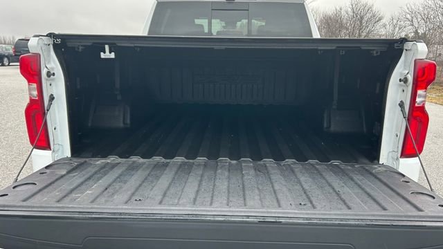 Used 2023 Chevrolet Silverado 1500 ZR2 w/ Technology Package image 11