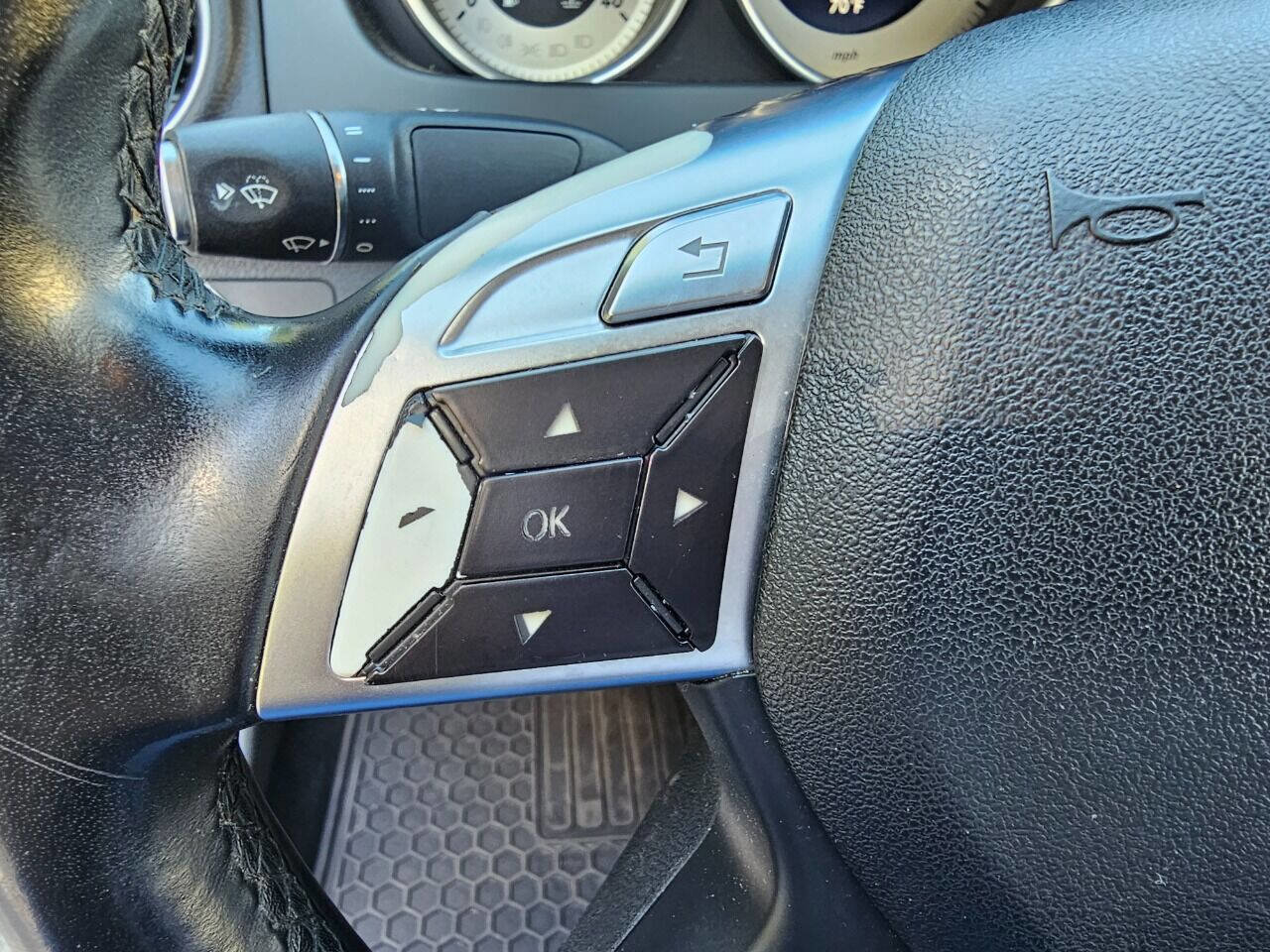 Used 2013 Mercedes-Benz C 300 4MATIC Sedan image 17