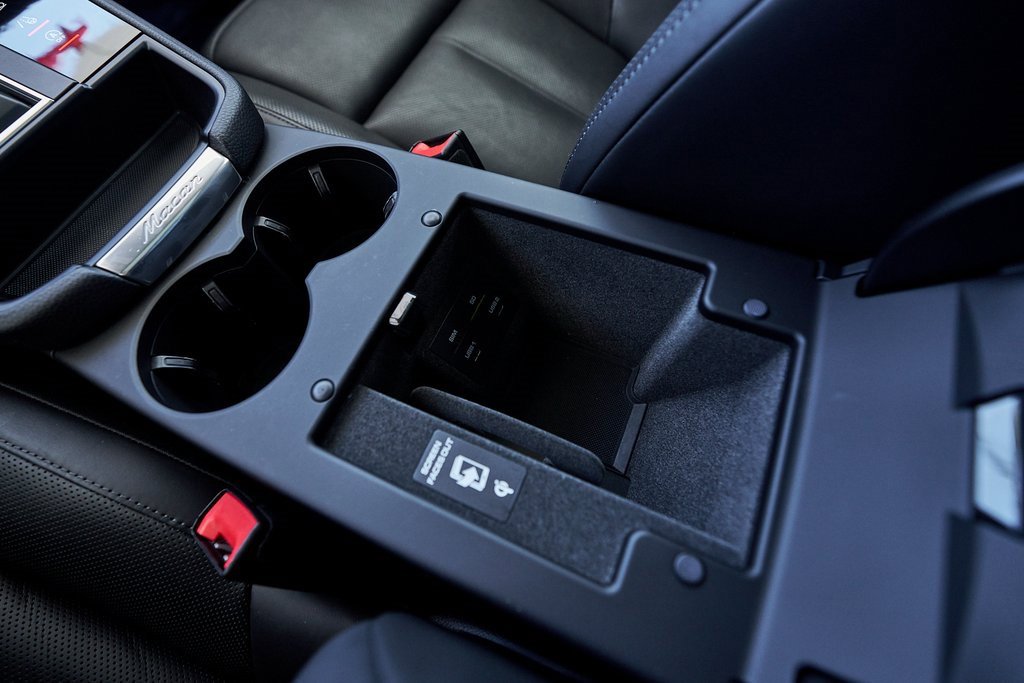 Used 2024 Porsche Macan image 49