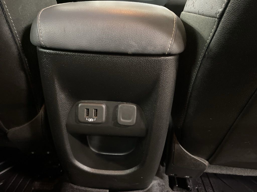 Used 2019 Chevrolet Colorado Z71 image 12