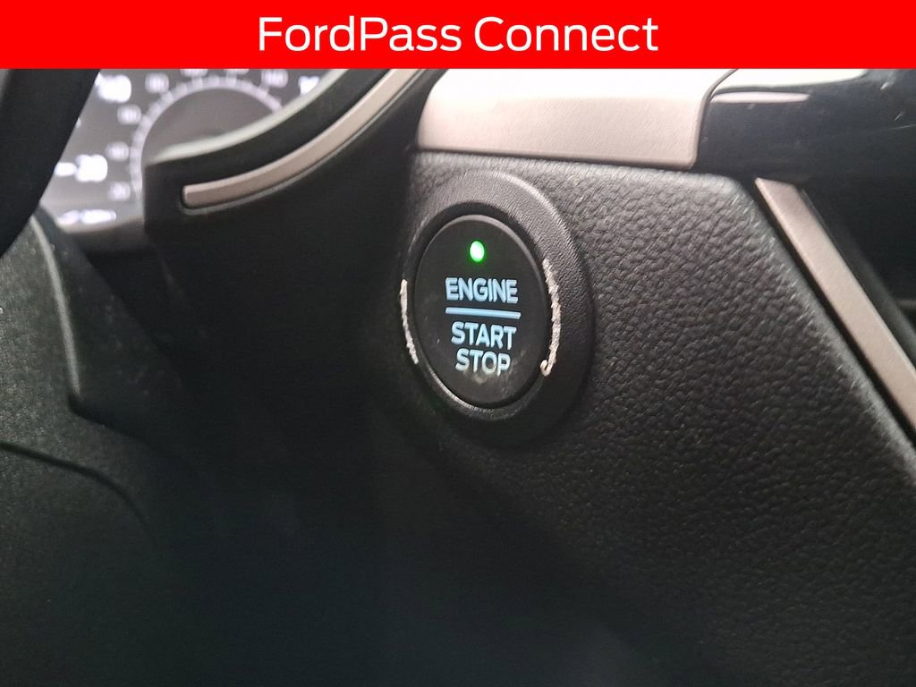 Used 2022 Ford Escape SE w/ Cold Weather Package image 24