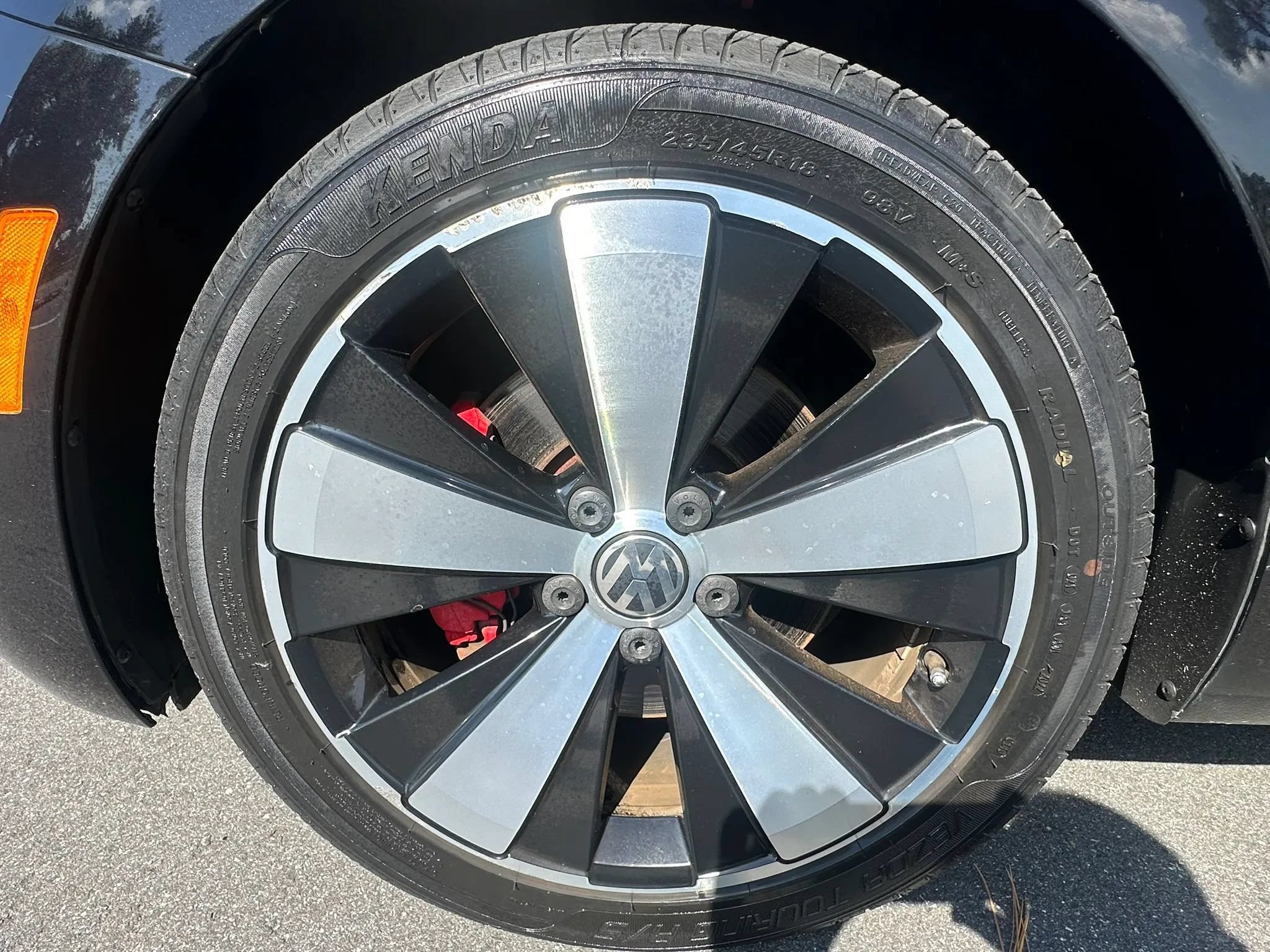 Used 2013 Volkswagen Beetle 2.0T FWD image 18