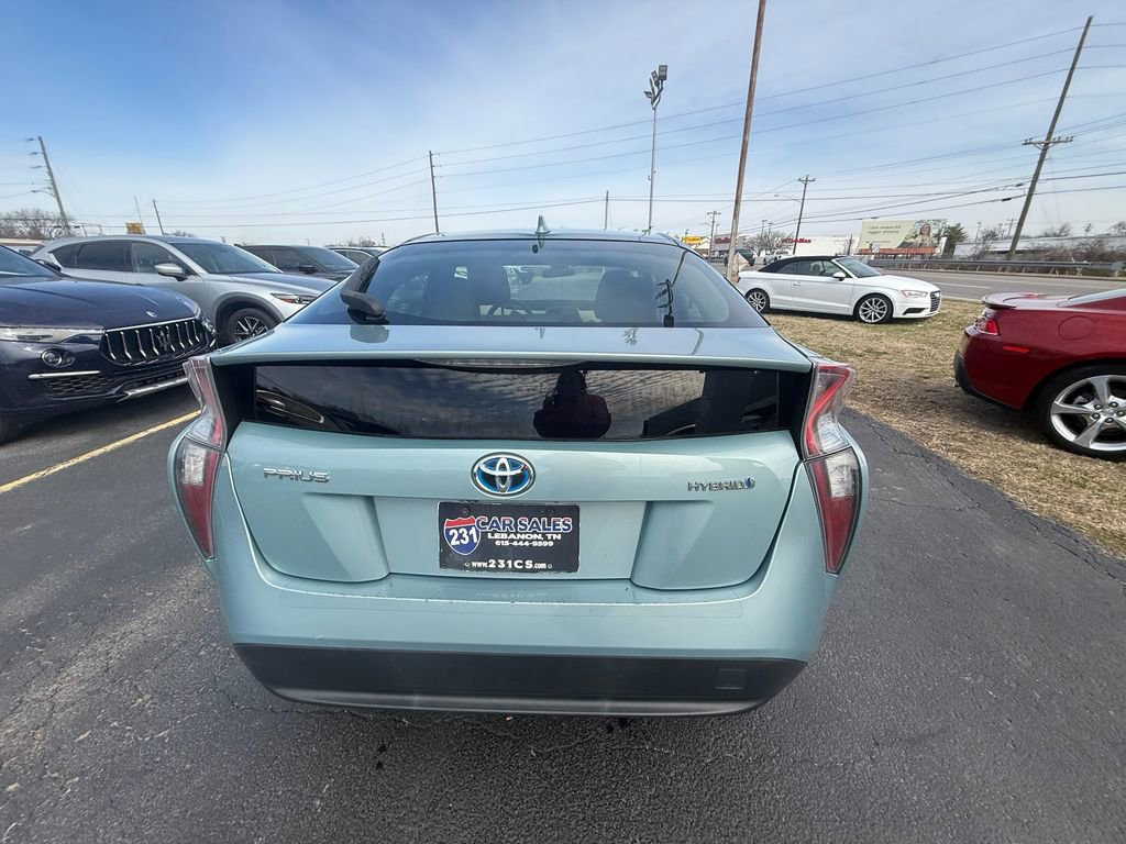 Used 2017 Toyota Prius Three image 4