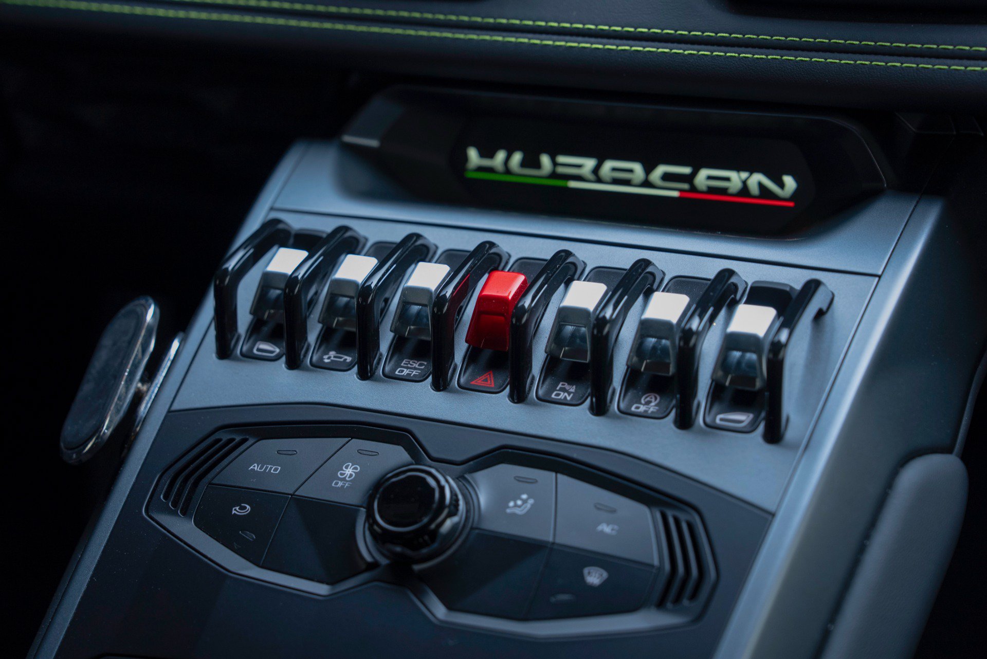 Used 2019 Lamborghini Huracan LP 580-2 RWD image 53